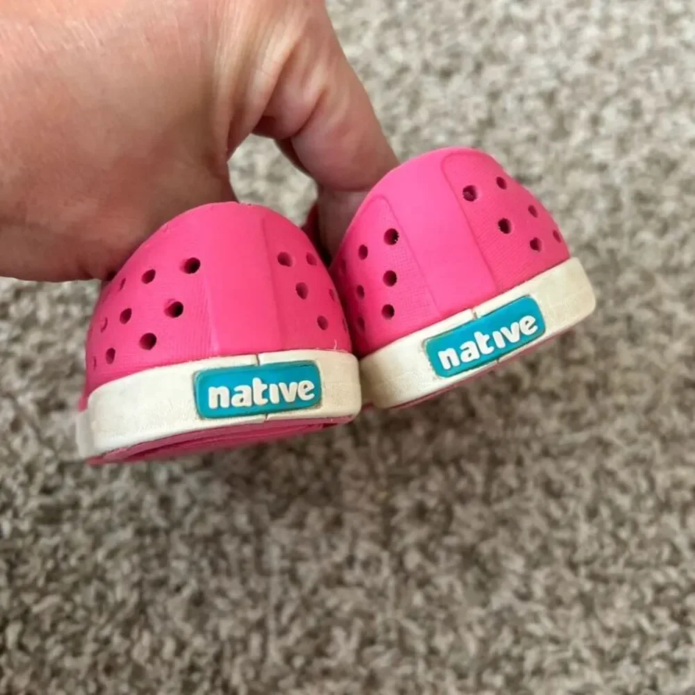 Size 5 / Toddler Girl Native Shoes